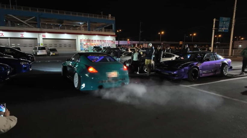 Tokyo: Visit Every Car Meet in Tokyo in a Widebody R35 GTR! - The Daikoku police cutoff and the pivot to Umihotaru PA