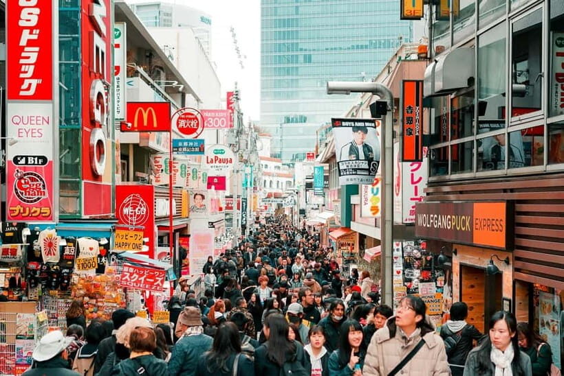 Tokyo Walk through: Shinjuku, Harajuku, Omotesando & Shibuya - Omotesando: luxury brands, then a maze of side streets