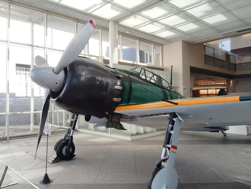 Tokyo War History Tour: Yasukuni Shrine & War Museum - Yushukan War Museum: One Narrative, Plus a Guide to Ground It