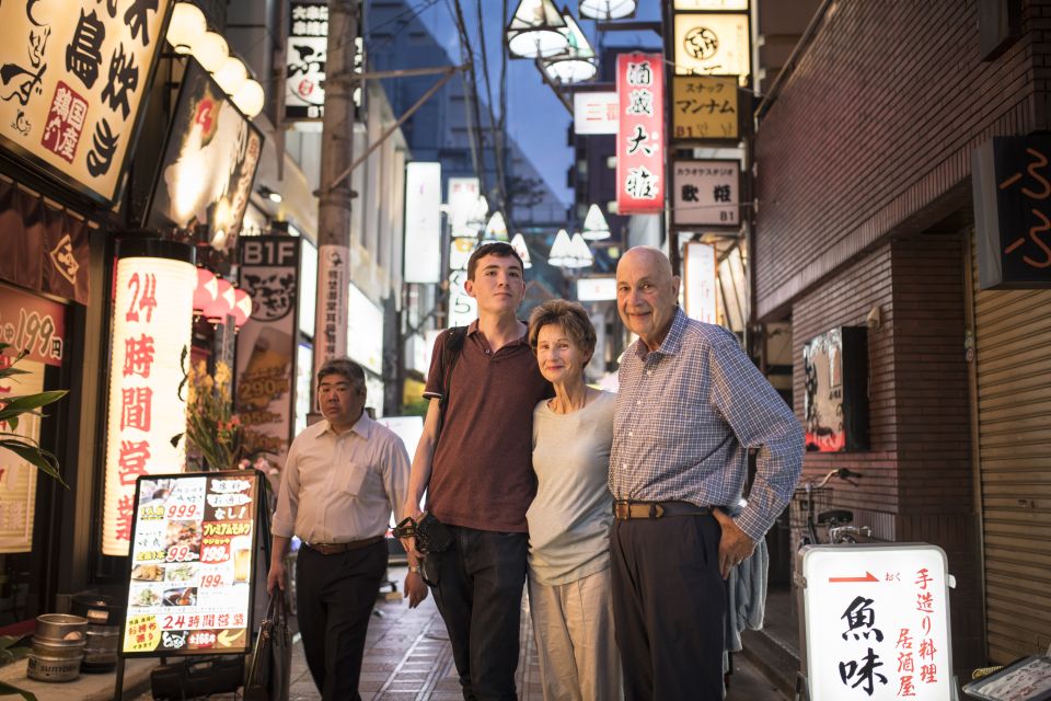 Tokyo: Winter Illuminations Private Tour with a Local - Hidden flexibility: changing direction without breaking the plan