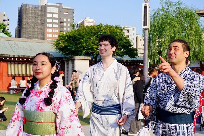 Tokyo: Winter Kimono Experience in Asakusa - Senso-ji and Nakamise: the photo route you’ll actually enjoy