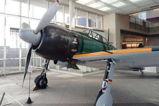 Tokyo: Yasukuni Shrine and Yushukan Museum Guided Tour - Yasukuni Shrine in about 40 minutes: what you should watch for