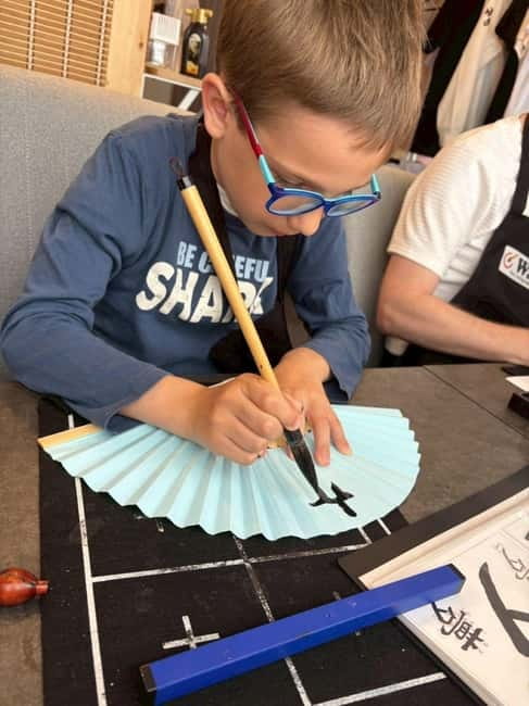 Tokyo:Calligraphy &Make your original folding fan in Asakusa - Who should book this calligraphy class in Tokyo
