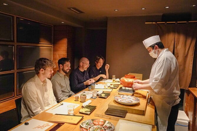 Tokyo:Enjoy street food & Japanese food culture at Tsukiji Market - English-speaking guidance that actually helps you order