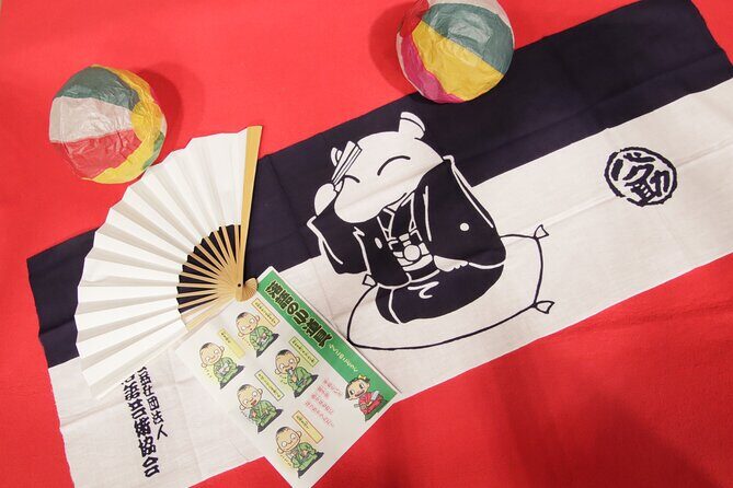 Traditional Japanese Comedy, Juggling & Magic Live Show in Tokyo - Who should book this show (and who might not love it)