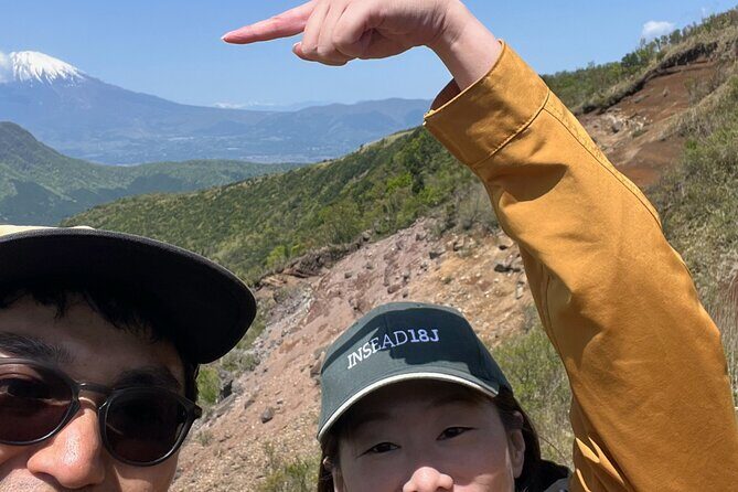 Traverse Outer Rim of Hakone Caldera and Enjoy Onsen Hiking Tour - Fitness reality check: what strong legs actually means here