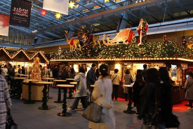 Walk Tokyo's Streets with Tokyo Midtown Tour - Roppongi at Christmas: why this 2.5-hour walk feels worth it