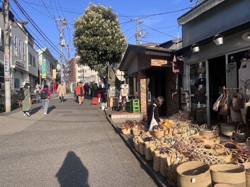 Walking Tour: Yanaka,Nezu& Sendagi: Tea Ceremony & Old Tokyo - Asakura Museum of Sculpture: Indoor Art, Outdoor Views
