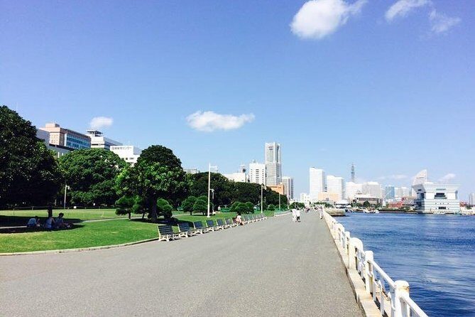 Yokohama 4hr Private Tour with Government-Licensed Guide - Sankeien Gardens: historic buildings and slow strolling worth your first hour