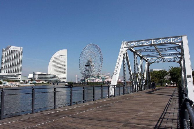 Yokohama 4hr Private Tour with Government-Licensed Guide - Minato Mirai 21: the harbor skyline stop that keeps your photos honest