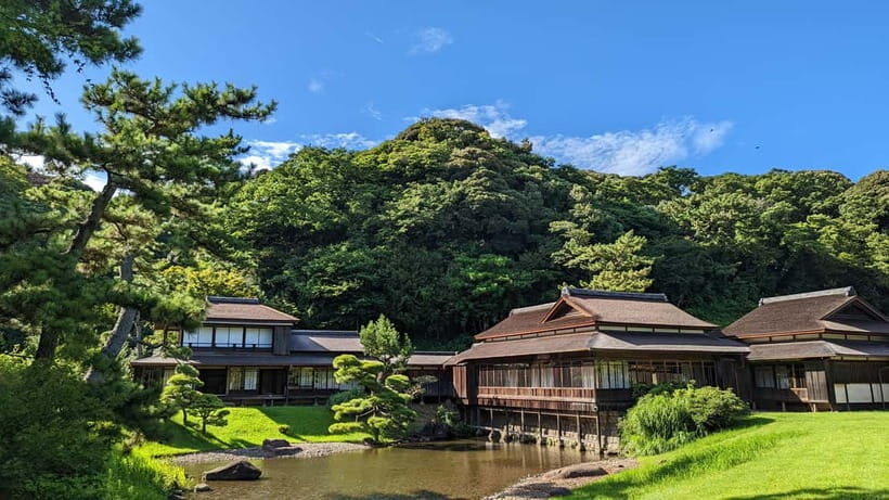 Yokohama: A City at the Corner of Tradition and Modernity - Meeting at Nihon-Odori Station: the easiest way to start without stress