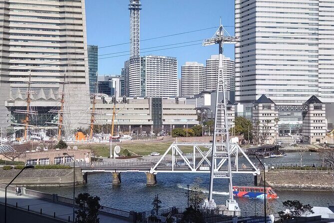 Yokohama Private Tour - Getting around: public transport without the hassle