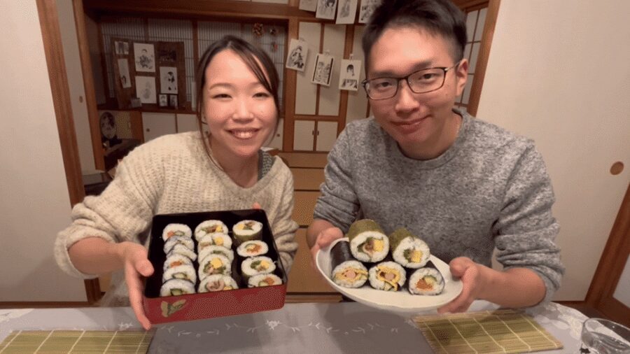 Yokohama: Sushi & Gyoza Cooking with Matcha Experience - Sliding Doors to the Kitchen: Sushi Rolls With Seasonal Ingredients